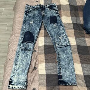 Men's Distressed Blue Jeans